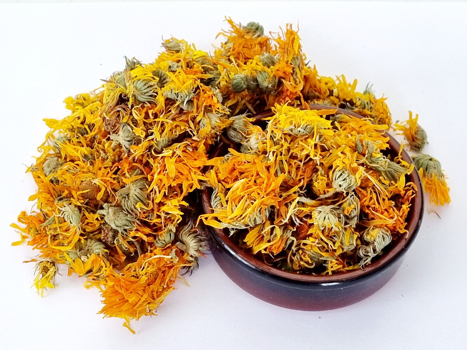 Ringelblumenblüten ganz